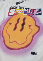 Lade das Bild in den Galerie-Viewer, "NEVER LOSE SMILE" T-Shirt